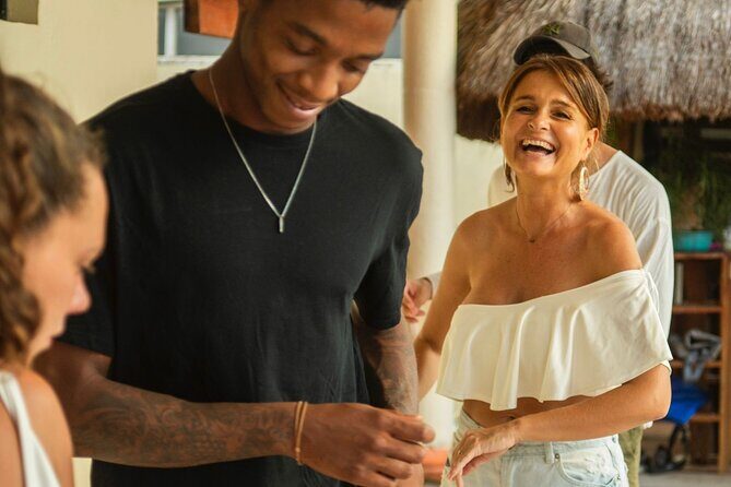 Salsa dancing, Guacamole & Margarita in Bacalar - Authenticity & Value