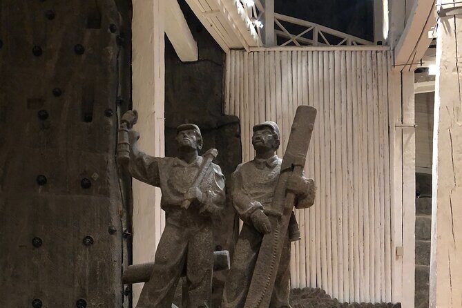 Salt Mine Wieliczka Guided Tour from Kraków with Hotel Pick up - What Travelers Are Saying