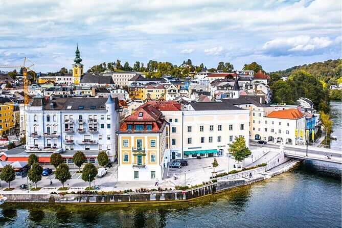 Salzburg Day Trip from Vienna by Bus with hotel pickup - Transportation and Group Size