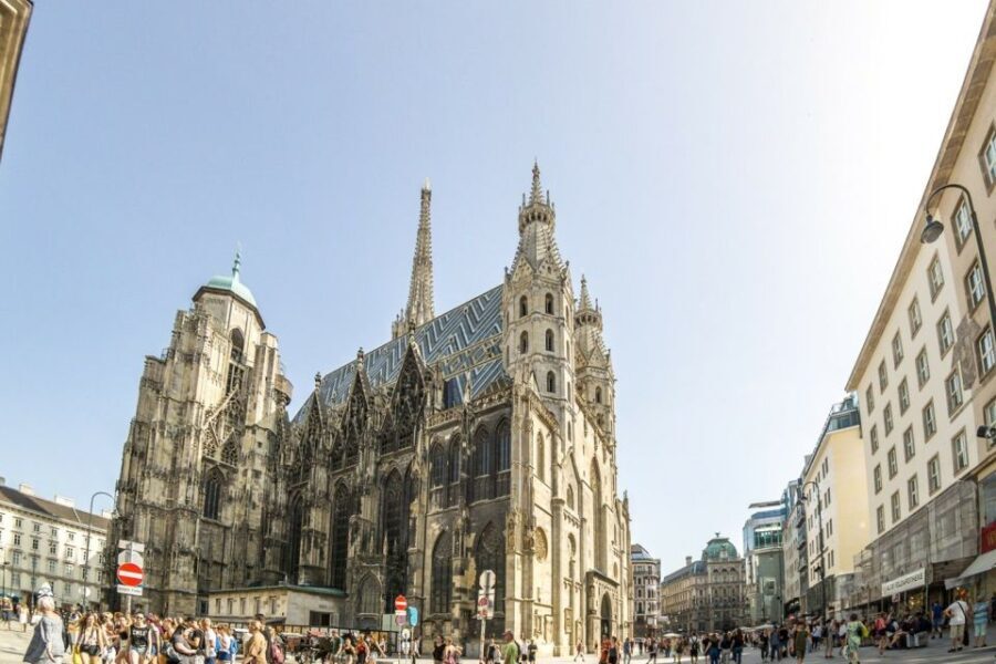 Salzburg: Private Day Trip to Innsbruck - Transportation and Timing: Why It Matters