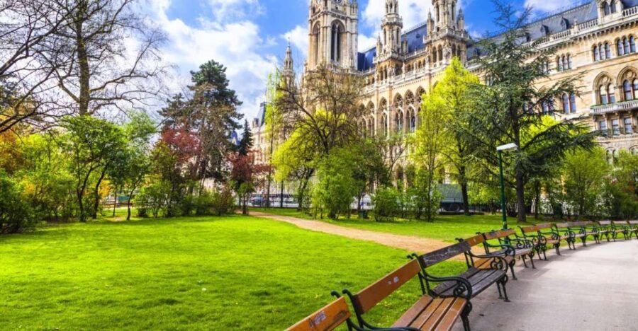 Salzburg: Vienna Full Day Private Tour with Transport - The Itinerary Breakdown