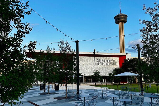 San Antonio Downtown Twilight Art Tour - Who Will Enjoy This Tour?