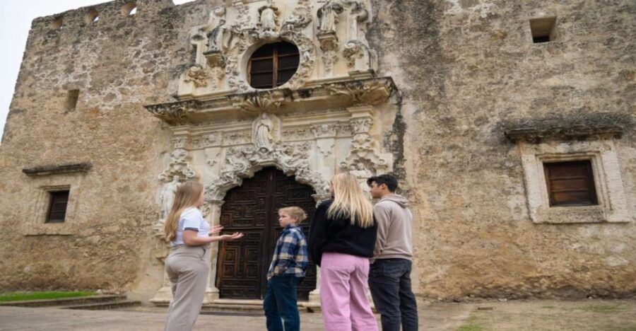 San Antonio Walking Tour with Cruise and Tower of Americas - A Detailed Look at What to Expect