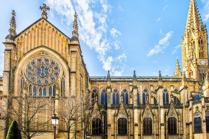 San Sebastian Donostria: Self Guided Scavenger Hunt and Tour - Who Will Love This Tour?