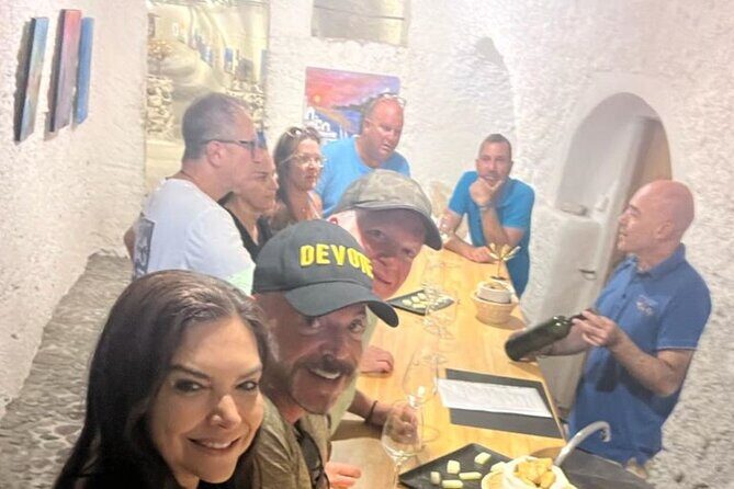 Santorini in a Day: Essential Highlights Tour - The Itinerary: What You Can Expect