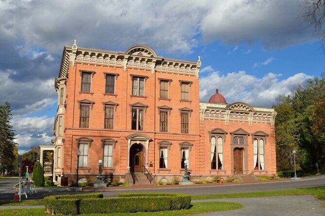 Saratoga Springs Historic Smartphone Guided Audio Walking Tour - What Travelers Say