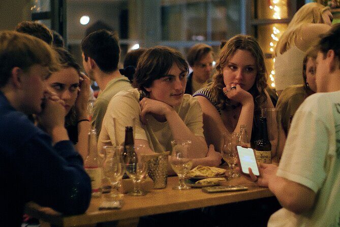 Saturday Night Pub Crawl for Professionals in Athens, Greece - The Group Dynamics and Atmosphere