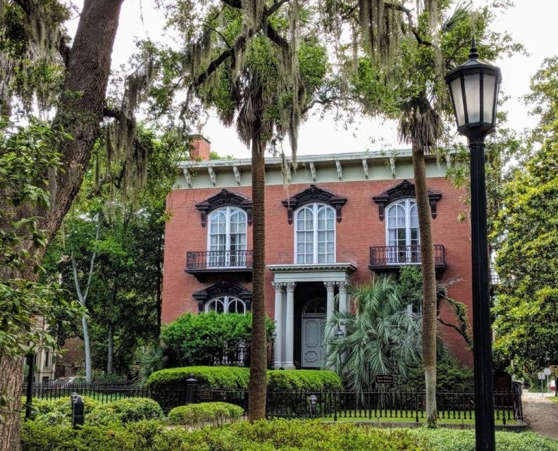 Savannah: Historic Districts & Bonaventure Private Tour - Who Will Love This Tour?