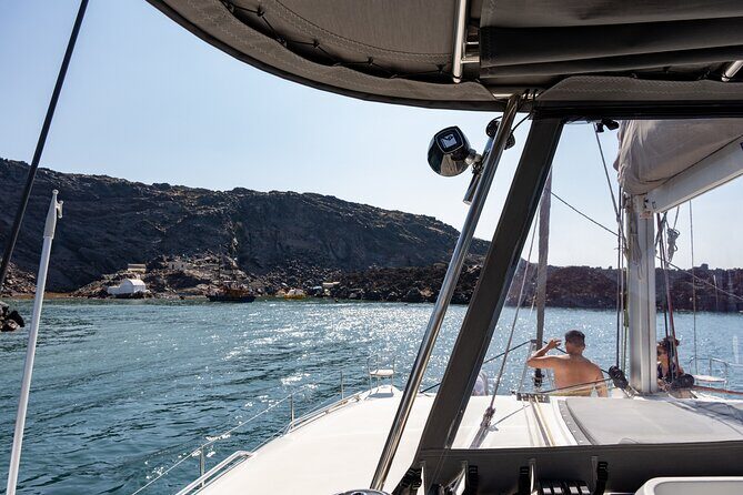 Semi Private Santorini Catamaran Tour - Itinerary Breakdown: What You’ll Experience