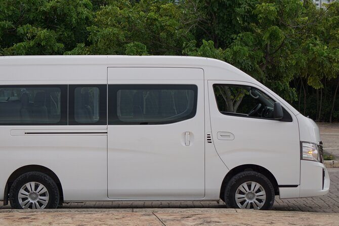 Shared Shuttle to Cancun Hotel Zone - Why Travelers Might Love This Shuttle