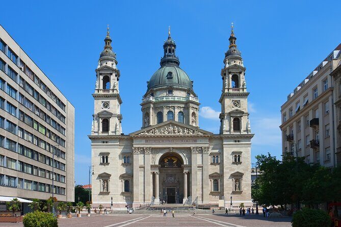 Skip-the-line St. Stephen Basilica Budapest Old Town Tour - The Itinerary in Detail