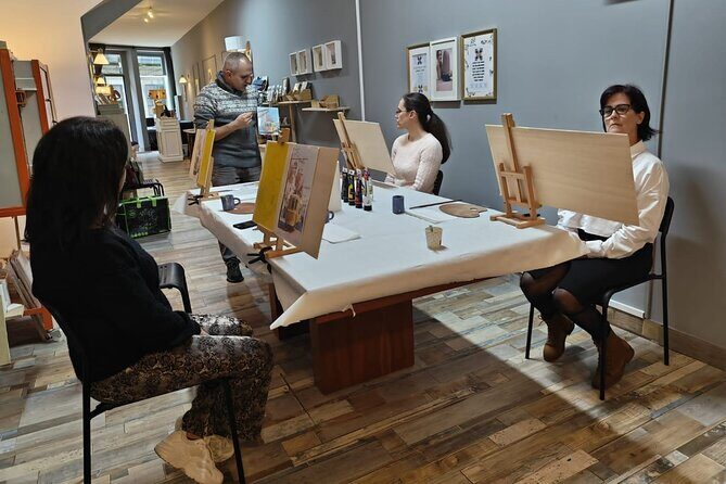 Small Painting Group with a Local Artist in Porto - Why This Experience Is Valuable