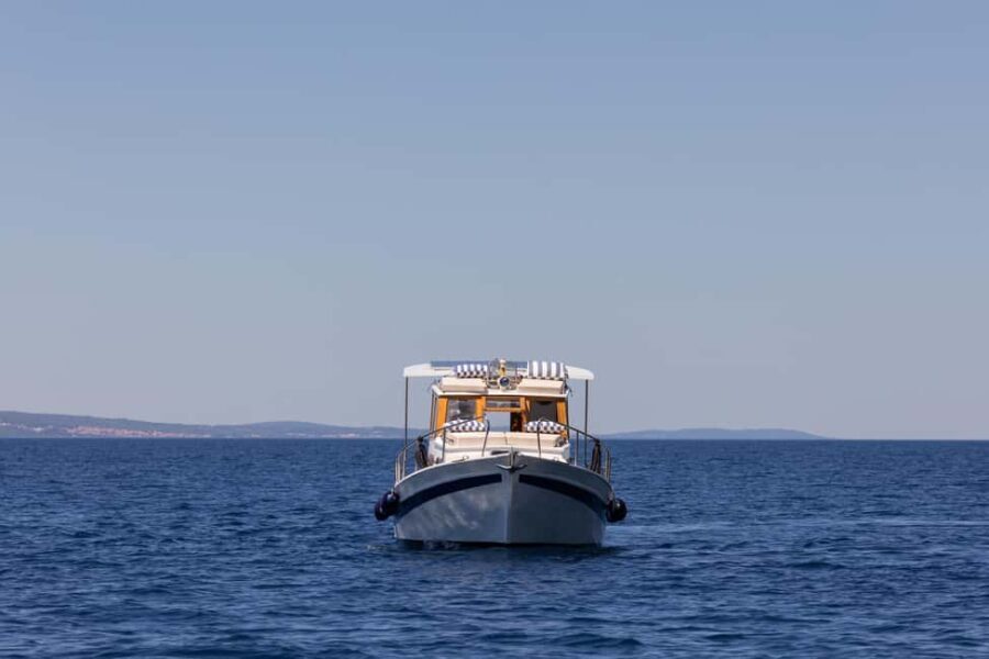 Split/Omi/Makarska: Full or half day boat tour with "Cvita" - What to Expect from the "Cvita" Experience