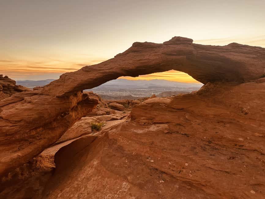 St. George: Sand Mountain Sunset Jeep Tour (Private) - An In-Depth Look at the Sand Mountain Sunset Jeep Tour