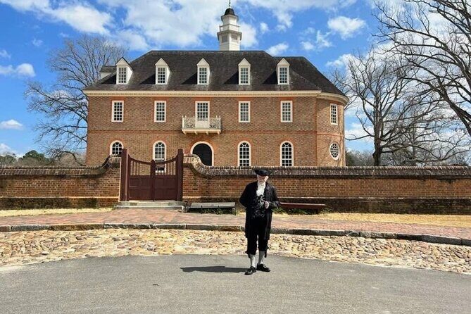 Step in Time Inside Historic Buildings of Colonial Williamsburg - Is It Worth the Price?