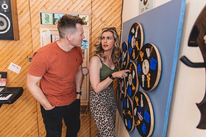 Stuck in the 90s A Nostalgic Music Experience - What Do the Reviews Say?