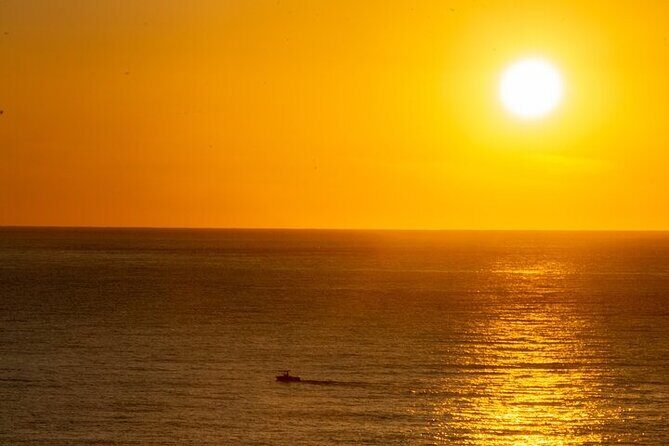 Sunrise EN the Ocean - Who Will Love This Tour?