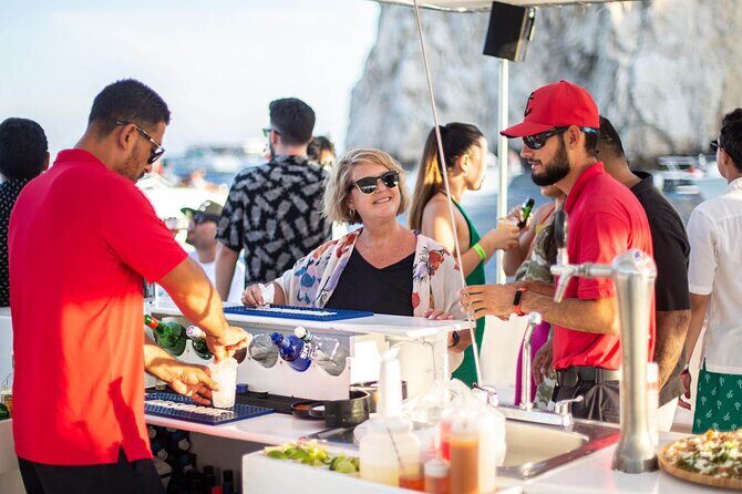Sunset Party Cruise in Los Cabos - An In-Depth Look at the Sunset Party Cruise