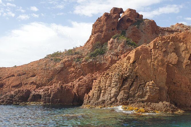 tailor-made and private sea trip - In Our View