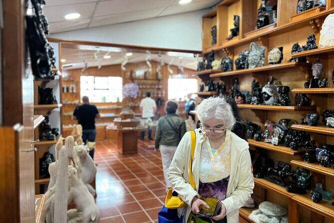 Teotihuacan Exclusive Cueva Tour and Breakfast - Practical considerations