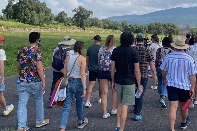 Teotihuacan Morning Tour Explore without Crowds - Transportation and Group Size: Comfort and Personal Attention