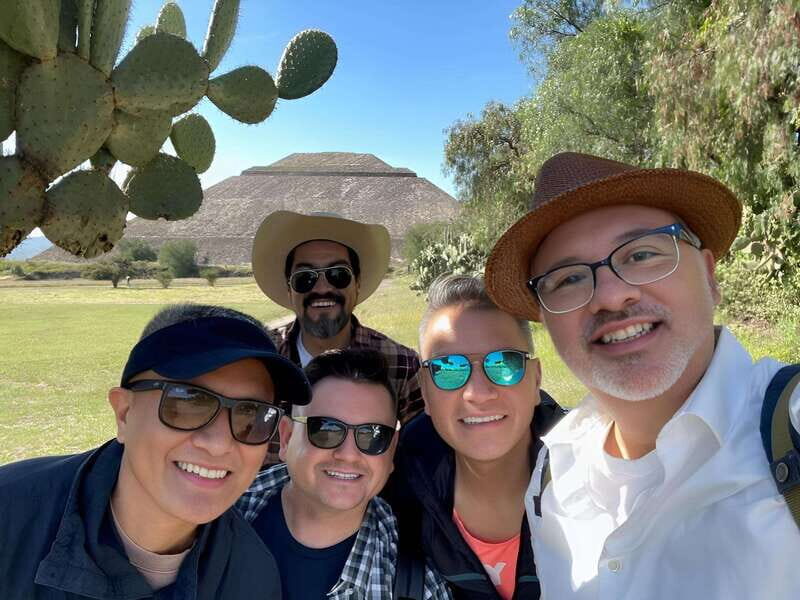 Teotihuacan Safari: Old Ruins and Interact with Animals - The Wildlife Safari Experience