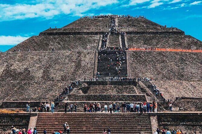 Teotihuacan tour with transportation to your hotel in Mexico City - The Itinerary: What to Expect