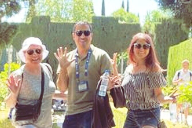 The Best of Alhambra & Granada: Private Tour with Nasrid Palaces - Authentic Experiences and Review Highlights