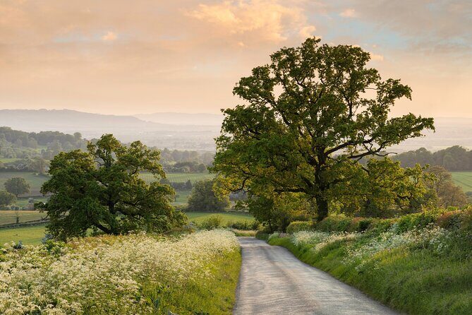 The Cotswold Tour - Broadway Tower and Snowshill