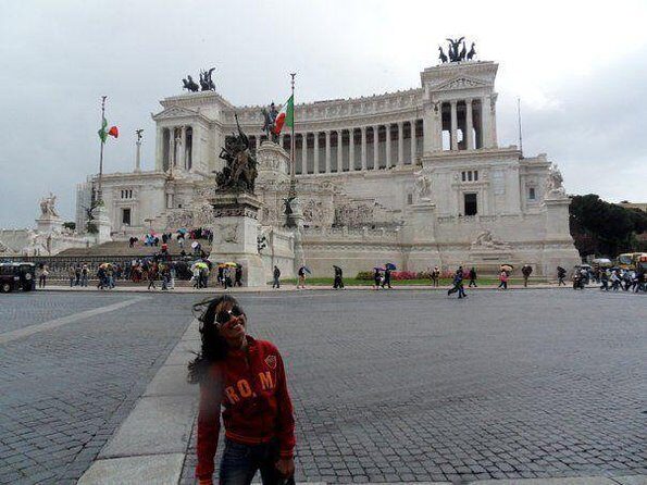 The Highlights of Rome on board a Vintage Fiat Van and Aperitif - Key Points