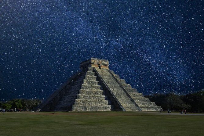The majestic night show of kukulkan in Chichen Itza Valladolid & Cenote included - Cenote Hubiku and Tequila Museum