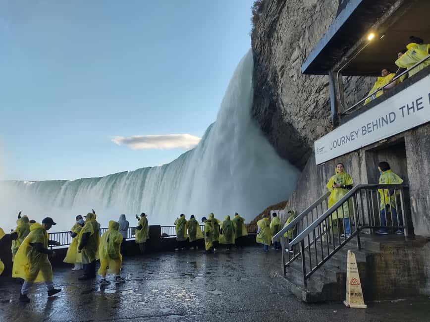 Toronto: Customized Private Trip to Niagara Falls - How the Price Reflects the Experience