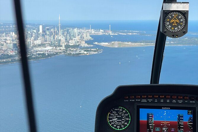 Toronto Skyline Helicopter Tour CN Tower Loop - The Experience: What to Expect