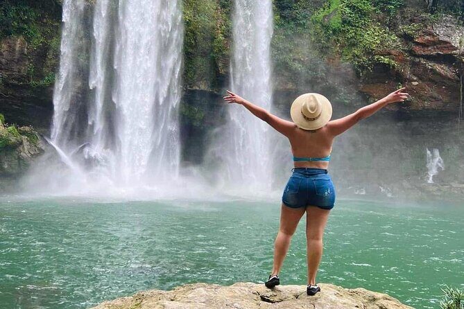 Tour Blue Waterfalls MisolHa and Palenque Waterfall - Exploring the Waterfalls of Chiapas: Agua Azul and Misol-Há