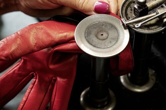 Tour Naples: Journey into the historical Neapolitan glove factory - A Closer Look at the Glove Factory Tour