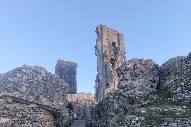 Tour of East Dorset-Durdle Door, Corfe Castle, Lulworth & more. - The Comfort and Convenience of the Tour
