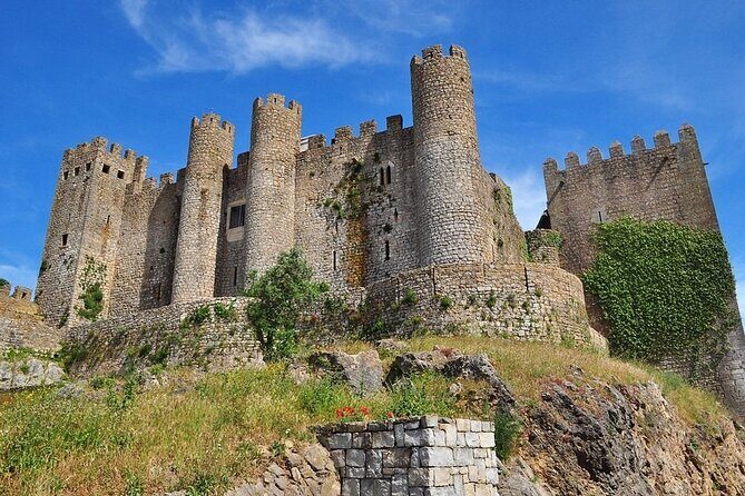Tour to Óbidos Castle, Far from Nazareth and Battle Monastery - The Experience: Practical Insights