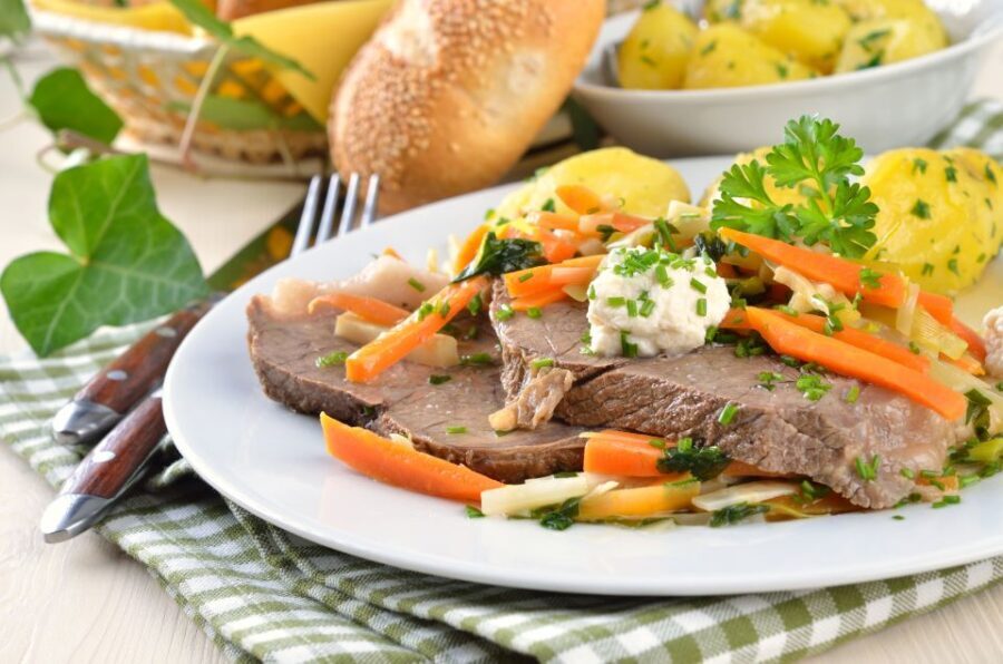 Traditional Austrian Food with Vienna Old Town Private Tour - Analyzing the Value