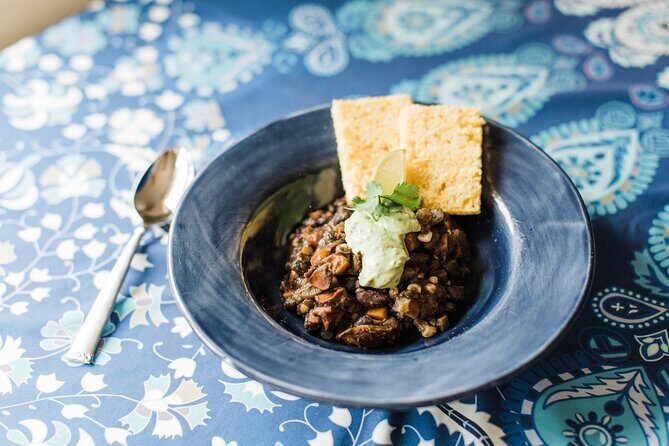 Traditional Oaxacan Cooking Class (3-Course Meal) - Who Should Book This Experience?