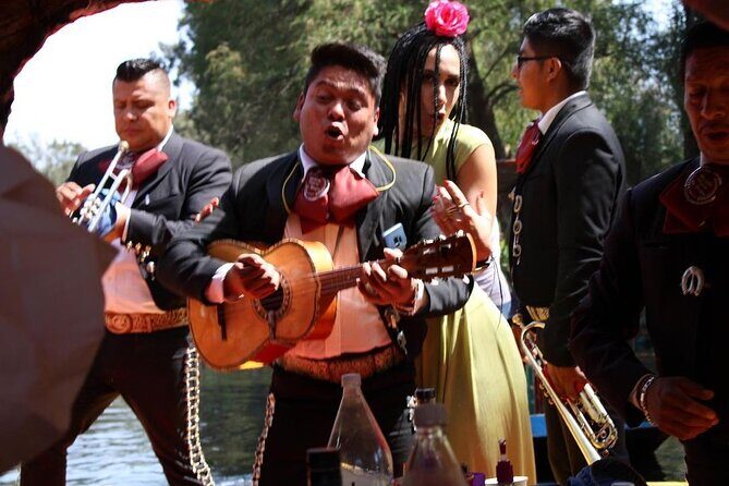 Trajinera ride in Xochimilco - How the Tour Enhances Your Visit