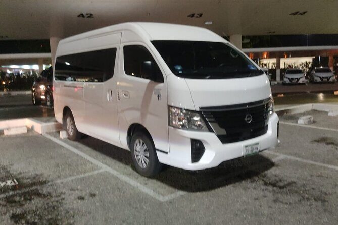 Transfer from Cancun airport to Riviera Maya hotel - What to Expect at the Meeting Point