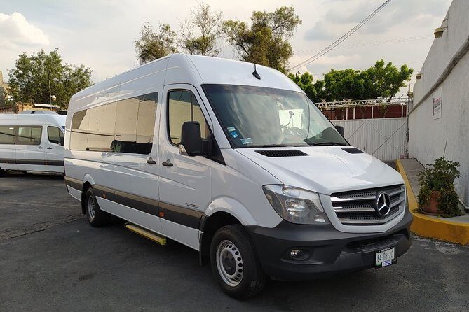 Transfer Mexico city Airport - Mexico city Downtown hotels - Who Should Book This Transfer?