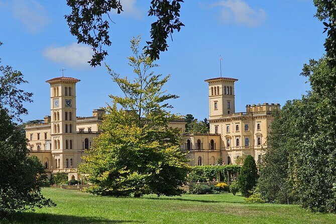 Transfers between Southampton and London via famous attractions - Who Will Benefit Most?