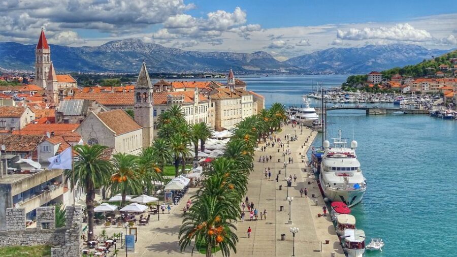 Trogir: Old Town Guided Walking Tour - What to Expect: A Step-by-Step Breakdown
