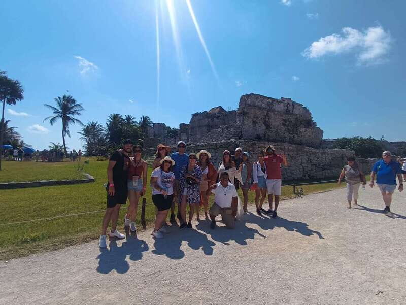 Tulum Plus tour de un dia con visita a cenote y Ahau - The Experience of the Guides and Group Size