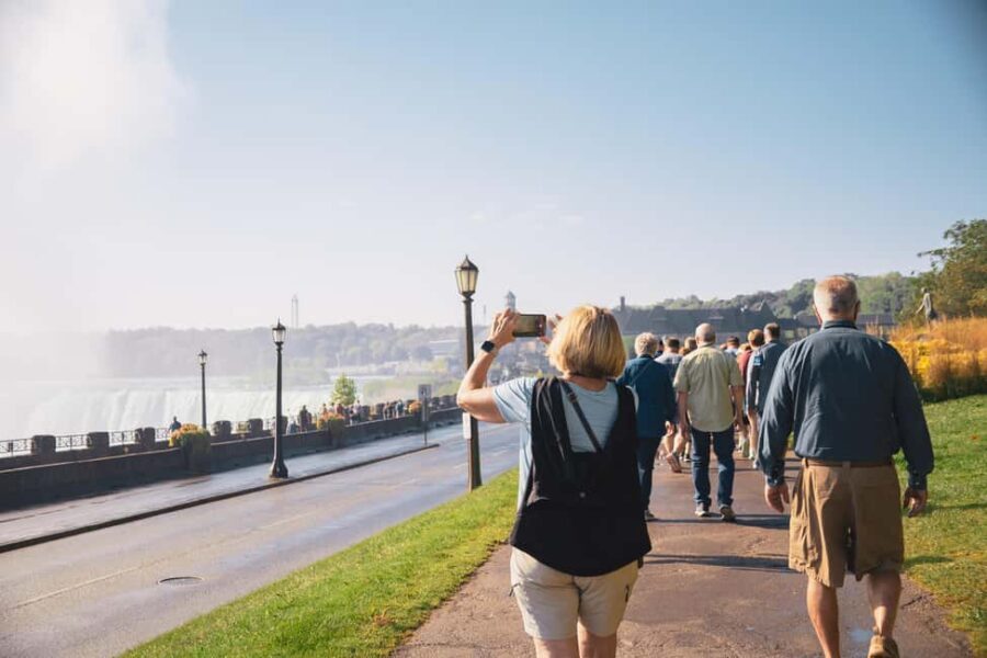 Ultimate Niagara Falls Tour with Boat Cruise - Is This Tour Worth the Price?