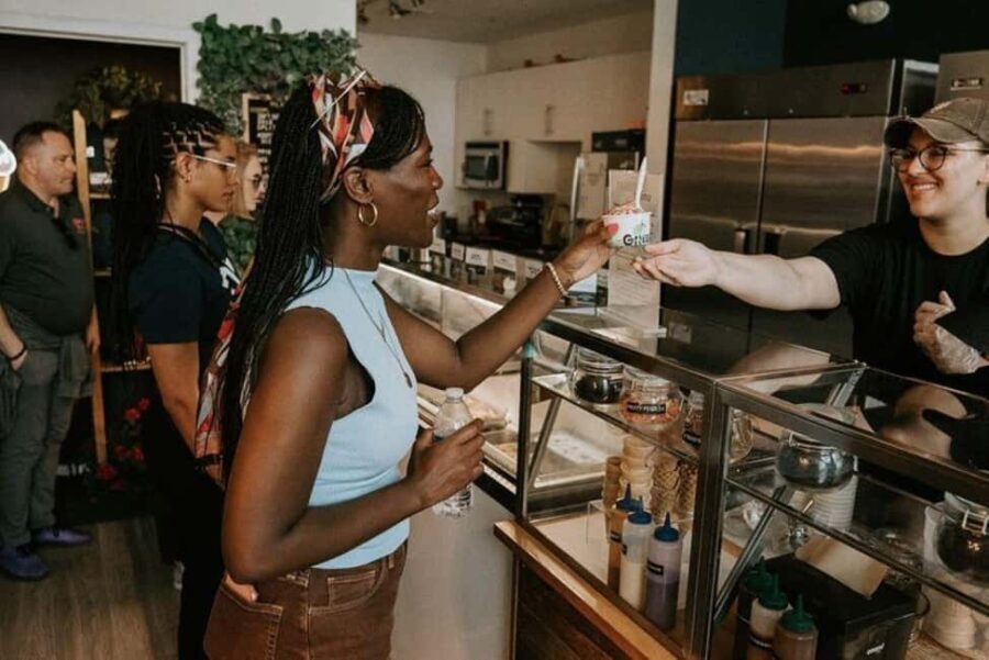 Urban Canvas: A Downtown Orlando Cultural Tour - Tasting Local Flavors