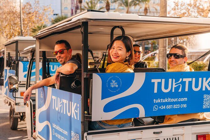 Valencia by Tuk Tuk i: Private tour 1 or 2 hours explore the city - The Itinerary Breakdown