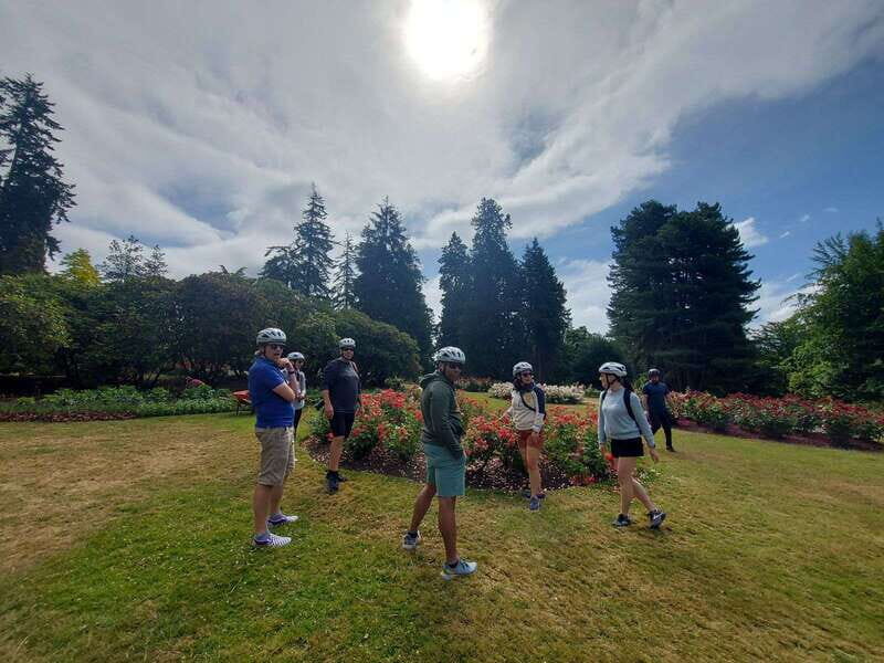 Vancouver: City Bike Tour | E-Bike Upgrade Avail. | 4-Hours - Who Will Love This Tour?