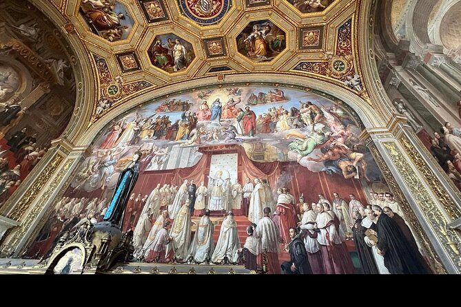 Vatican Museums and Sistine Chapel Tour with official Local Guide - Who Should Consider This Tour?